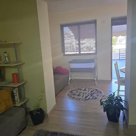 Saranda Beach Apartment ภายนอก รูปภาพ