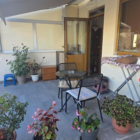 Saranda Beach Apartment ภายนอก รูปภาพ