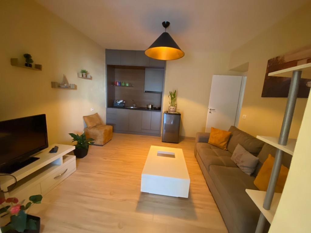 Saranda Beach Apartment ภายนอก รูปภาพ