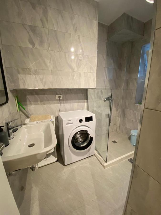Saranda Beach Apartment ภายนอก รูปภาพ